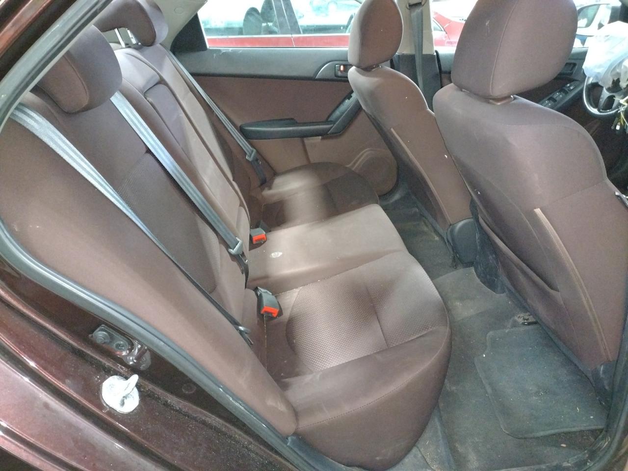 Photo 6 from auction – 2010 KIA FORTE EX with VIN KNAFU4A29A5271890