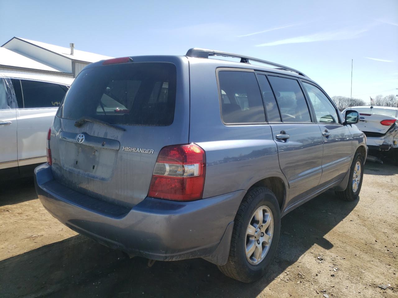 Photo 4 from auction – 2004 TOYOTA HIGHLANDER with VIN JTEDP21A840010373