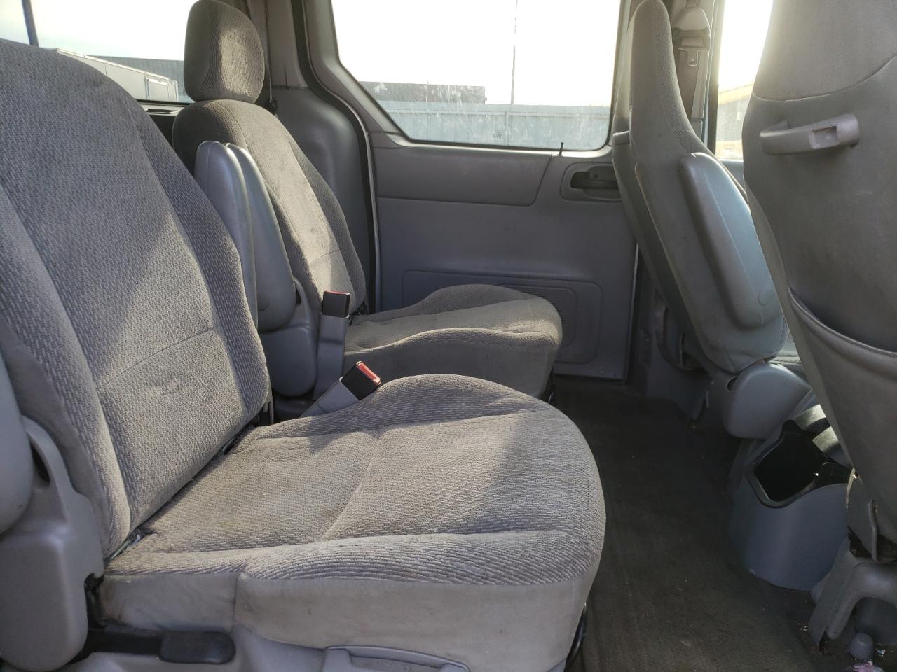 Photo 6 from auction – 2003 FORD WINDSTAR L with VIN 2FMZA51413BB11285