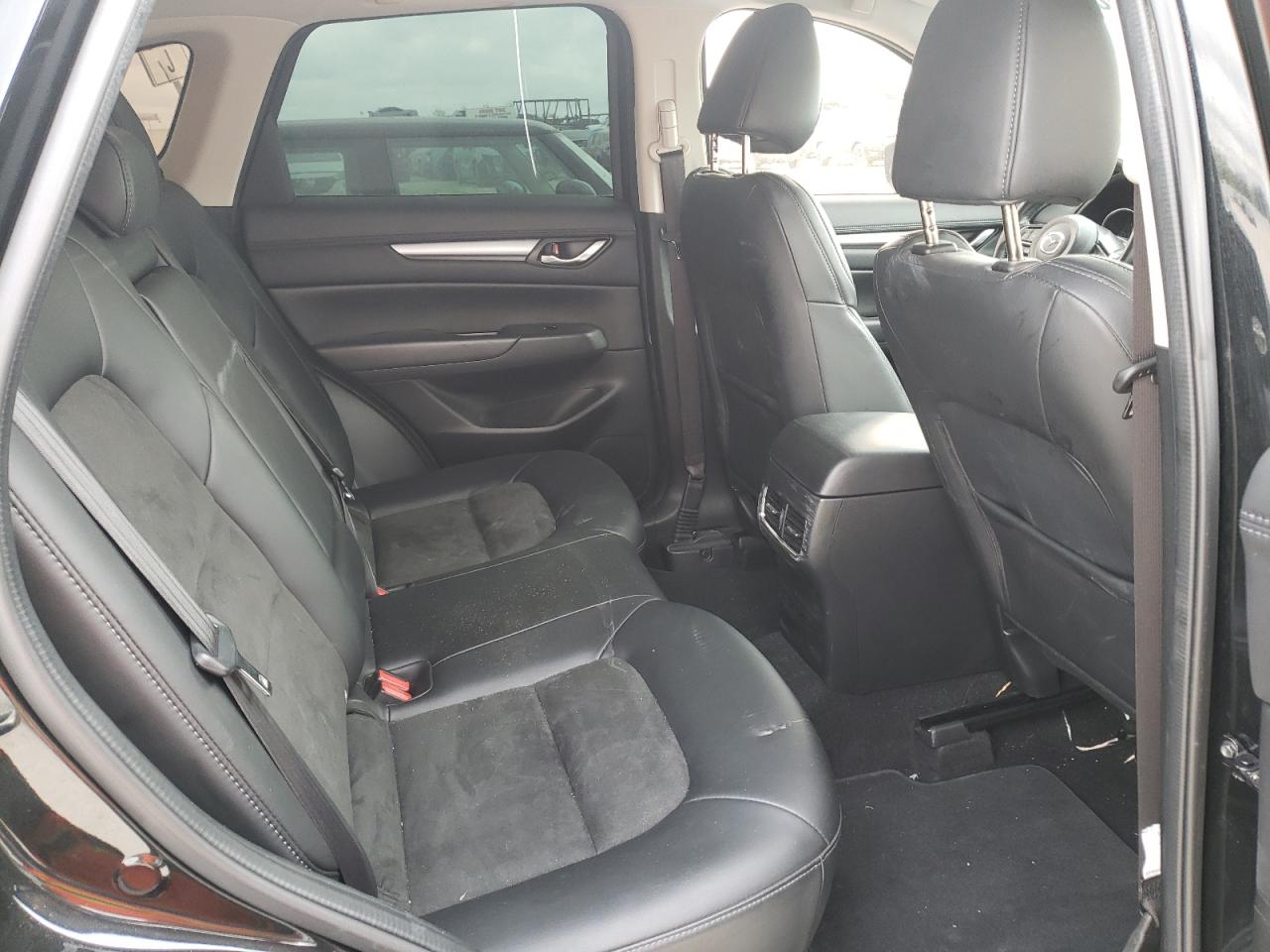 Photo 6 from auction – 2018 MAZDA CX-5 TOURI with VIN JM3KFACM2J0345163