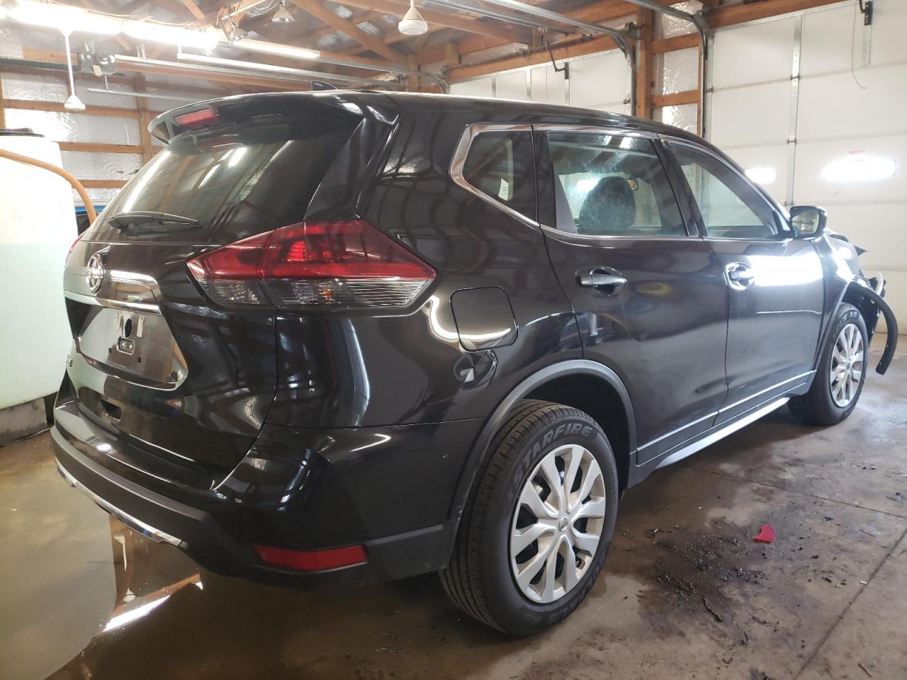 Photo 4 from auction – 2019 NISSAN ROGUE S with VIN 5N1AT2MT2KC731943