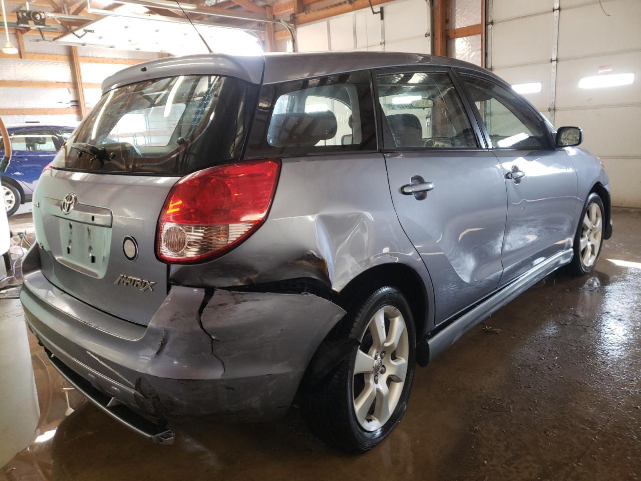 Photo 4 from auction – 2003 TOYOTA MATRIX with VIN 2T1KR32E83C004185