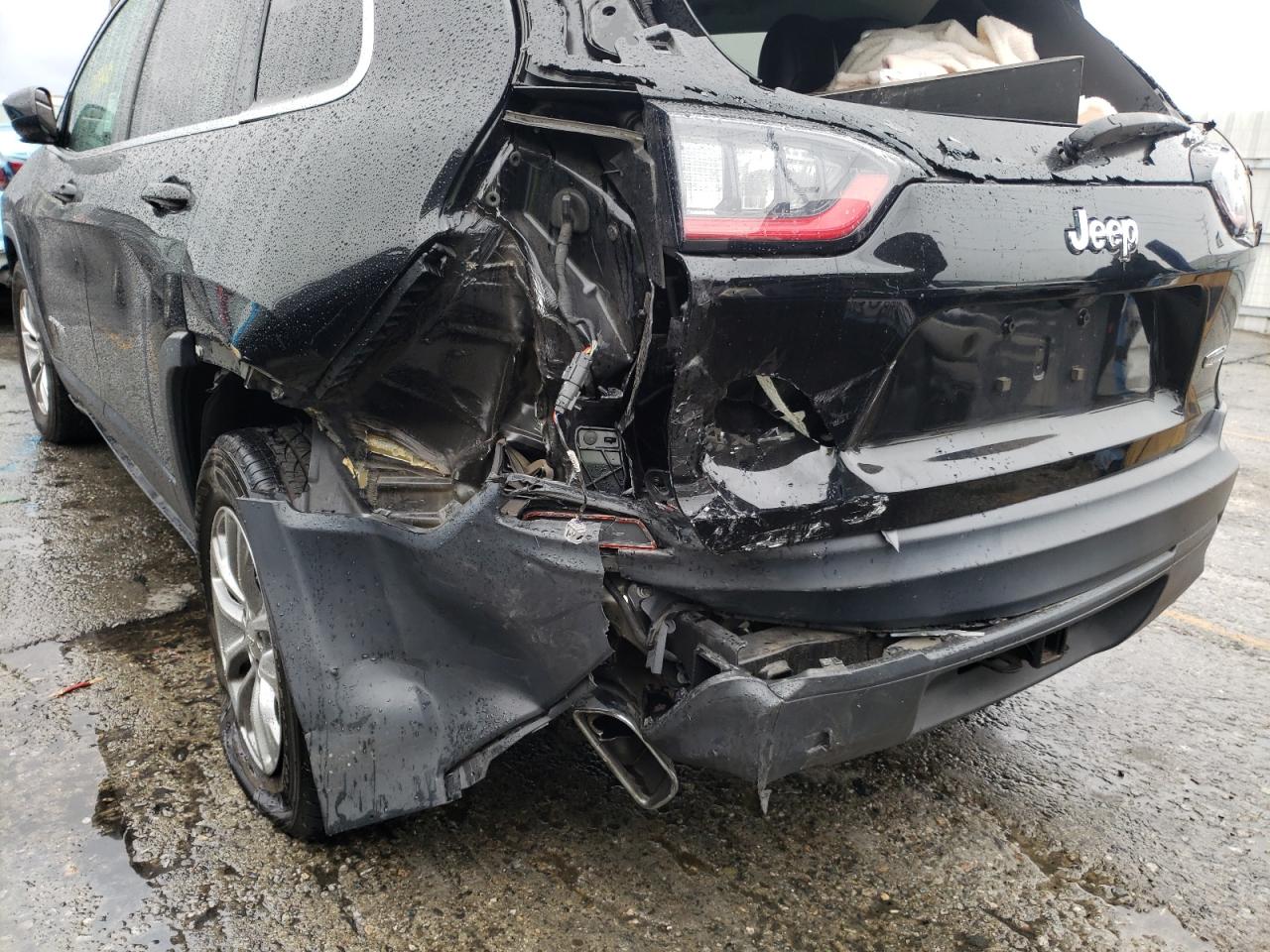 Photo 9 from auction – 2019 JEEP CHEROKEE L with VIN 1C4PJMLN3KD130487