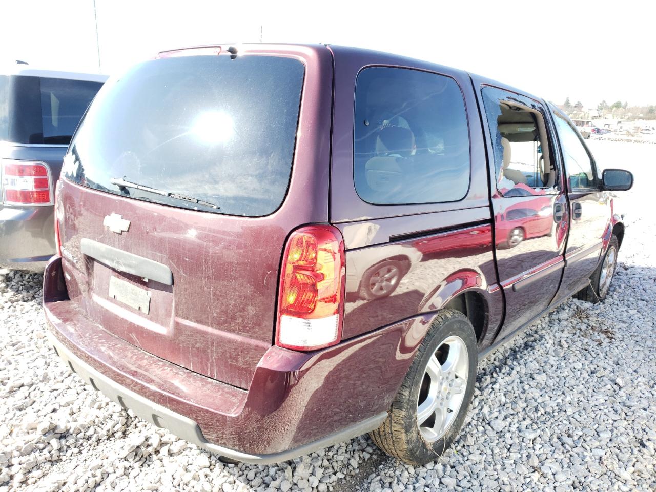 Photo 4 from auction – 2008 CHEVROLET UPLANDER L with VIN 1GNDV23158D112842