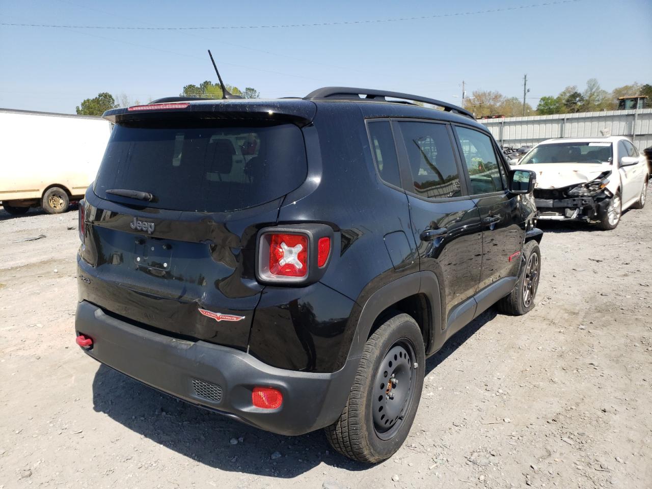 Photo 4 from auction – 2016 JEEP RENEGADE T with VIN ZACCJBCTXGPE12930