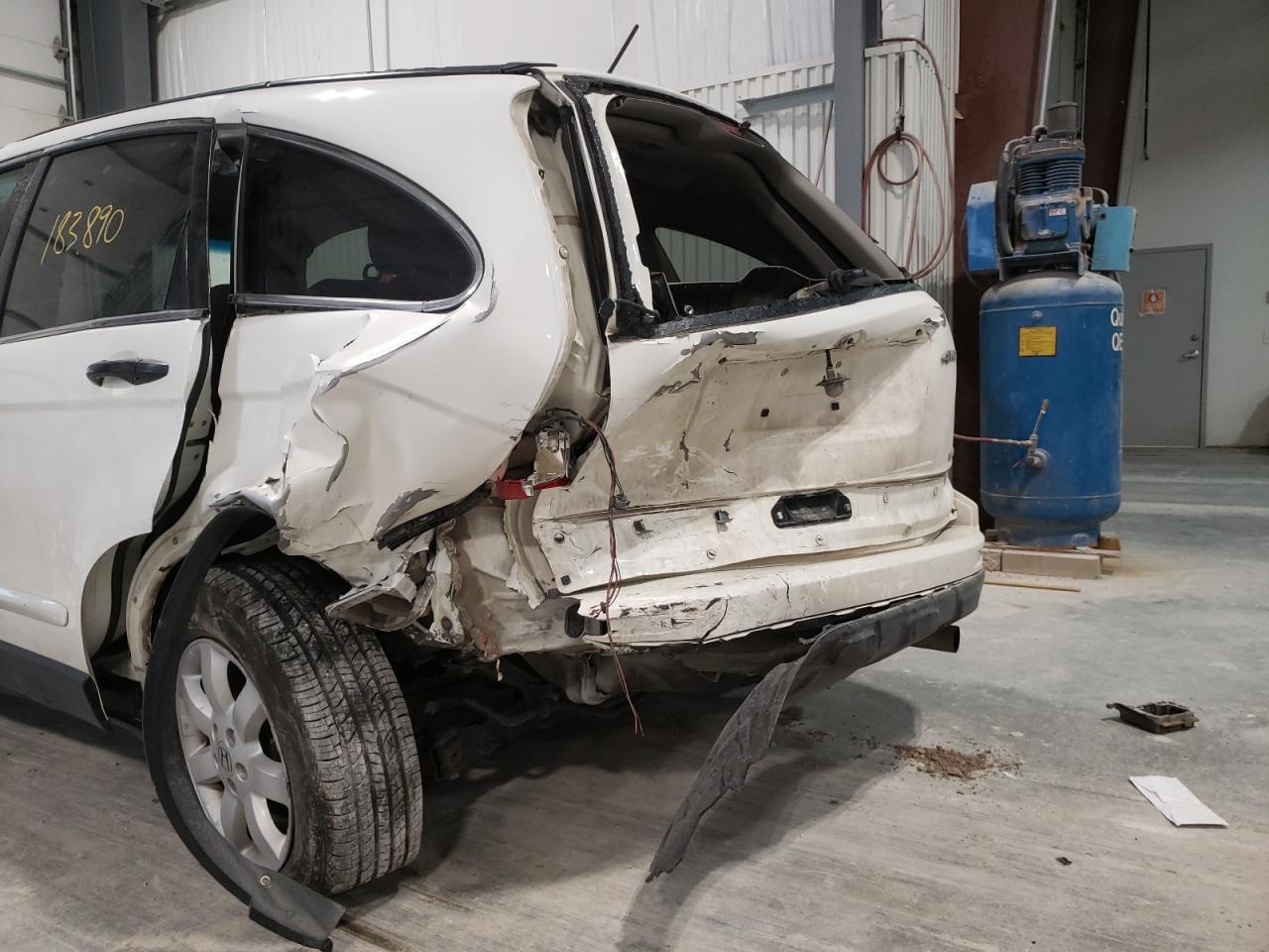 Photo 9 from auction – 2011 HONDA CR-V SE with VIN 5J6RE4H44BL100878