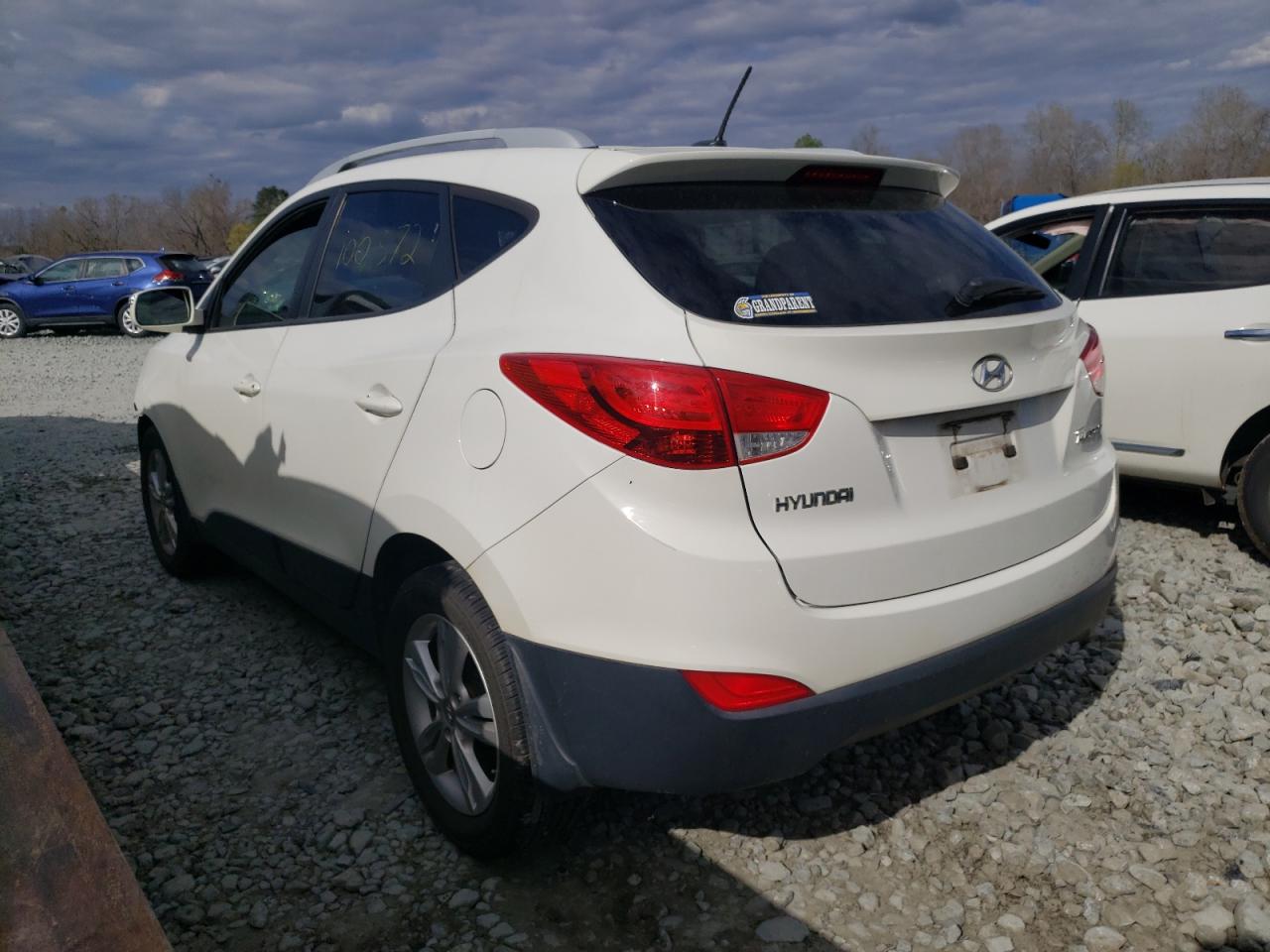 Photo 3 from auction – 2012 HYUNDAI TUCSON GLS with VIN KM8JU3AC2CU485964