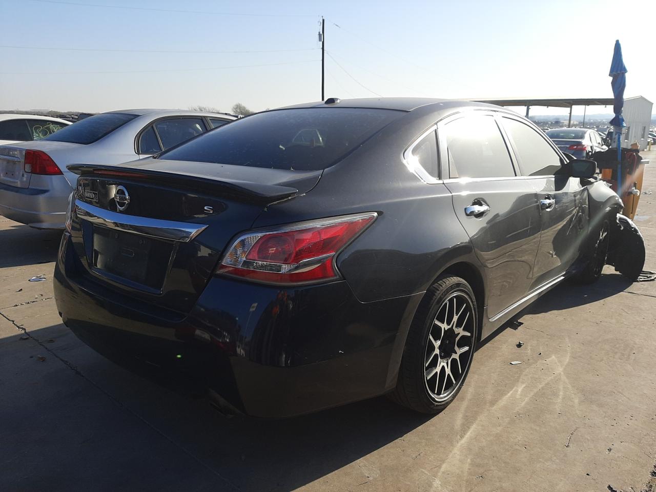 Photo 4 from auction – 2015 NISSAN ALTIMA 2.5 with VIN 1N4AL3AP7FC445017