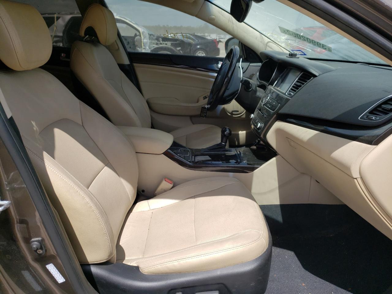 Photo 5 from auction – 2014 KIA CADENZA PR with VIN KNALN4D74E5144896