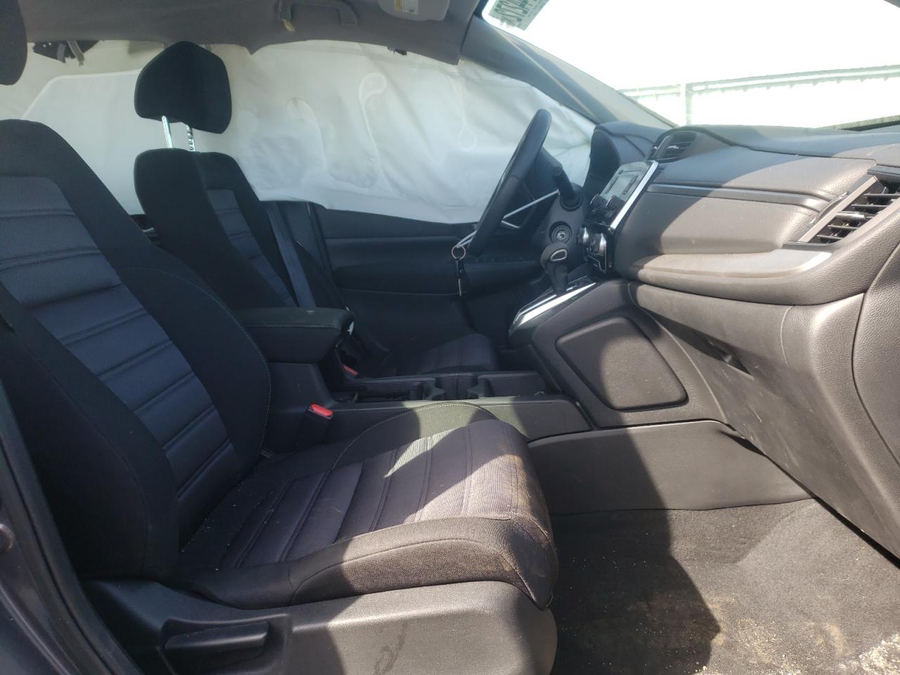 Photo 5 from auction – 2019 HONDA CR-V LX with VIN 2HKRW6H39KH200047