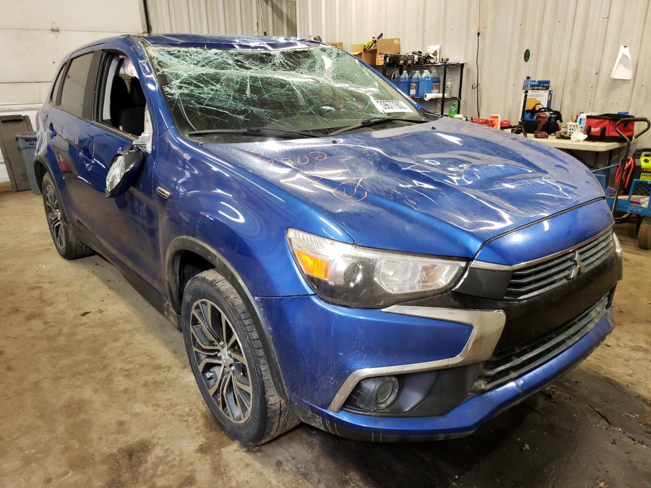 صورة رقم 1 من المزاد - 2017 MITSUBISHI OUTLANDER مع VIN JA4AR3AU5HZ054036