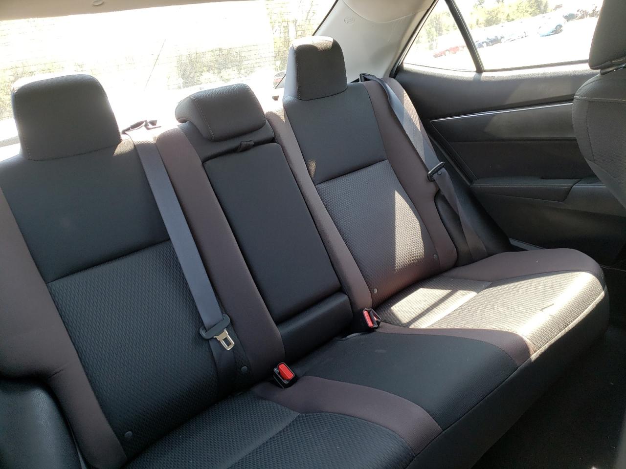 Photo 6 from auction – 2019 TOYOTA COROLLA L with VIN 5YFBURHE8KP927984