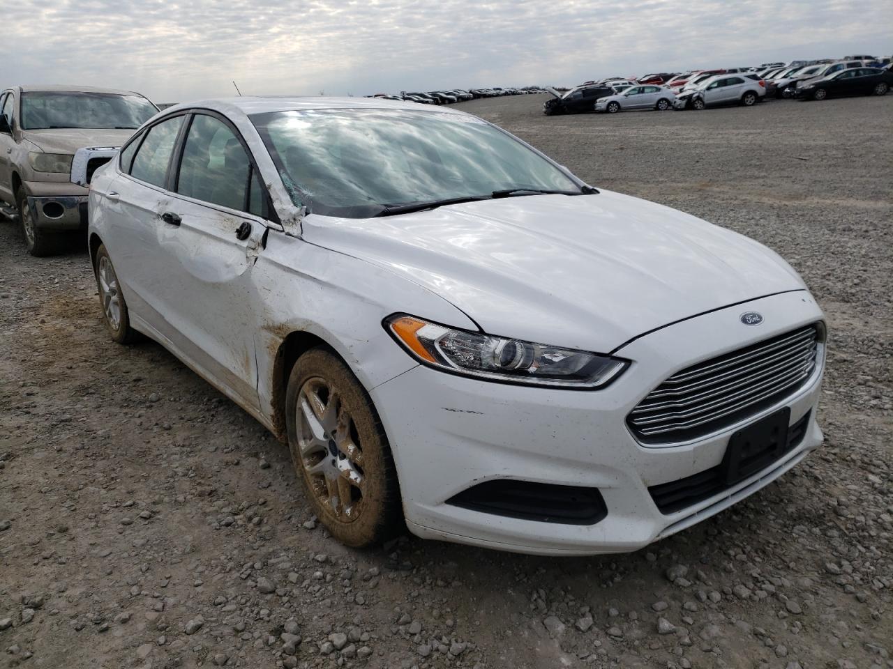 FORD FUSION SE 2016 with VIN 1FA6P0HD4G5121940 - Photo from auction