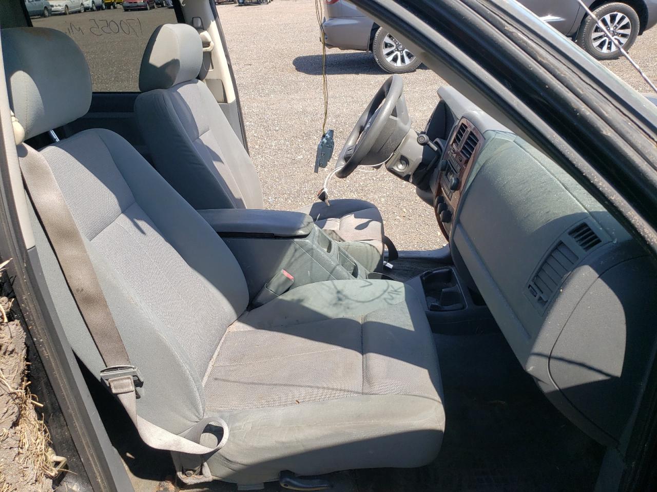 Photo 5 from auction – 2005 DODGE DAKOTA QUA with VIN 1D7HE48KX5S289794