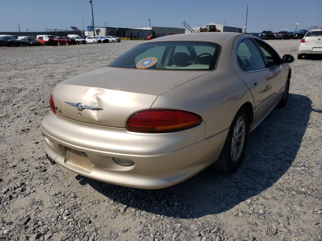 Photo 4 from auction – 2000 CHRYSLER LHS with VIN 2C3HC56G8YH144211