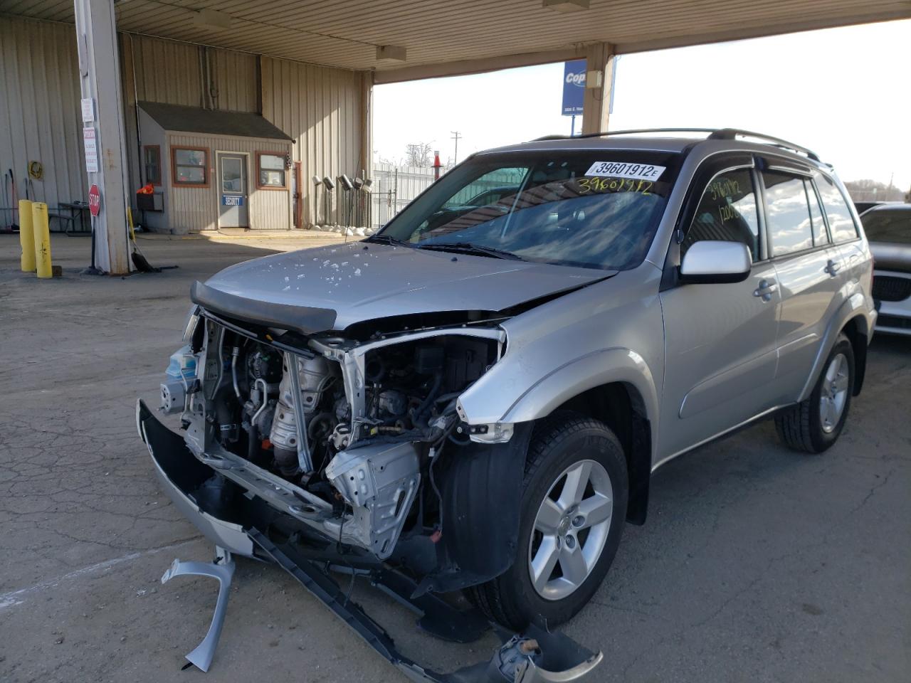 Photo 2 from auction – 2005 TOYOTA RAV 4 with VIN JTEHD20V450041538