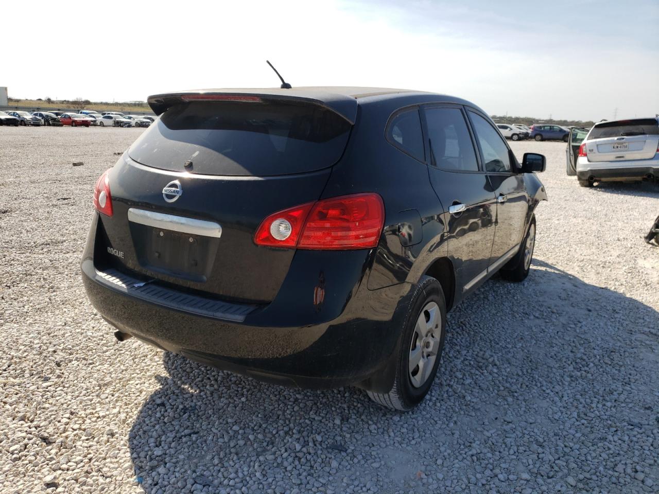 Photo 4 from auction – 2011 NISSAN ROGUE S with VIN JN8AS5MT3BW572958