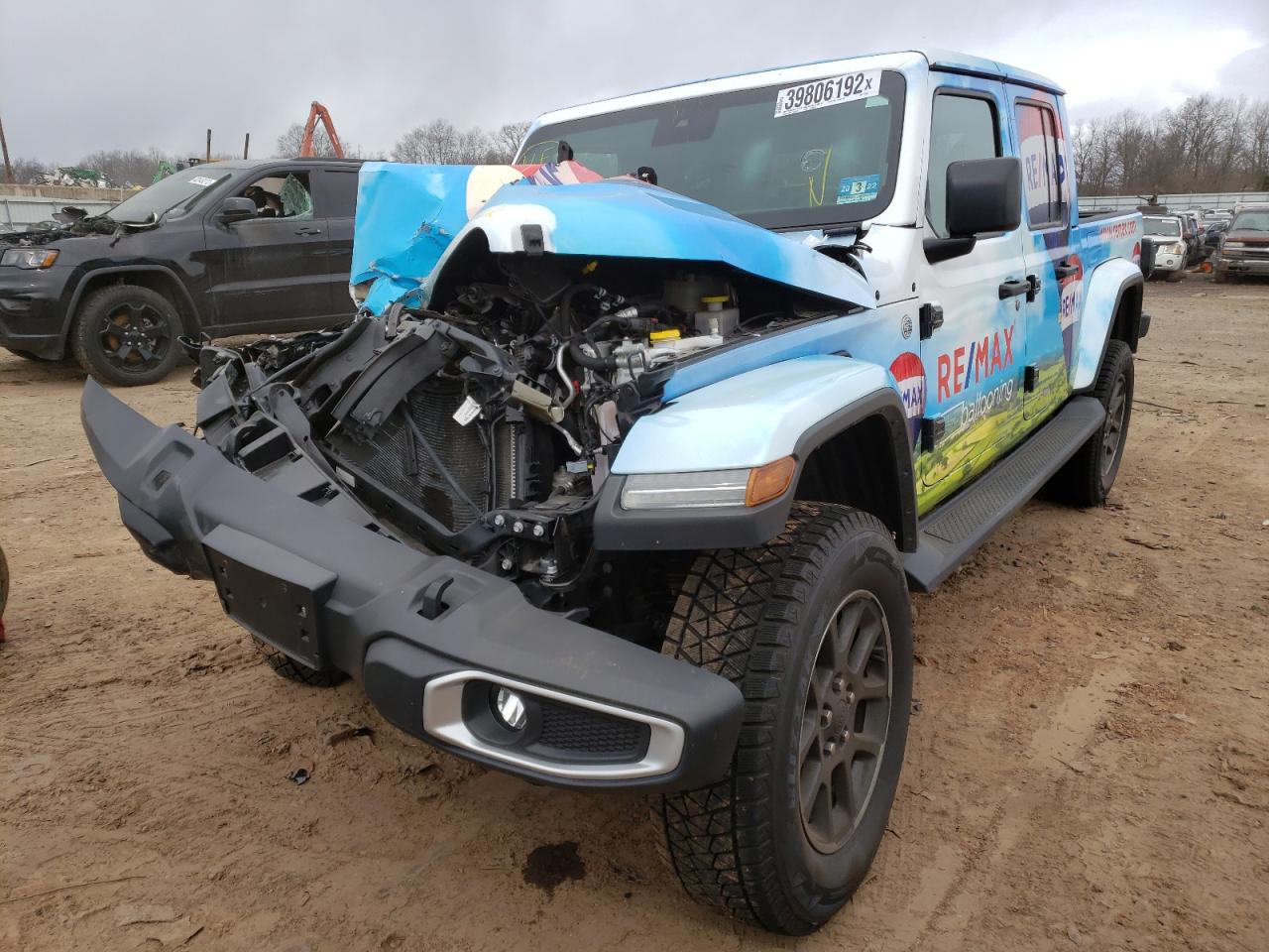 Photo 2 from auction – 2020 JEEP GLADIATOR with VIN 1C6HJTFG5LL170824