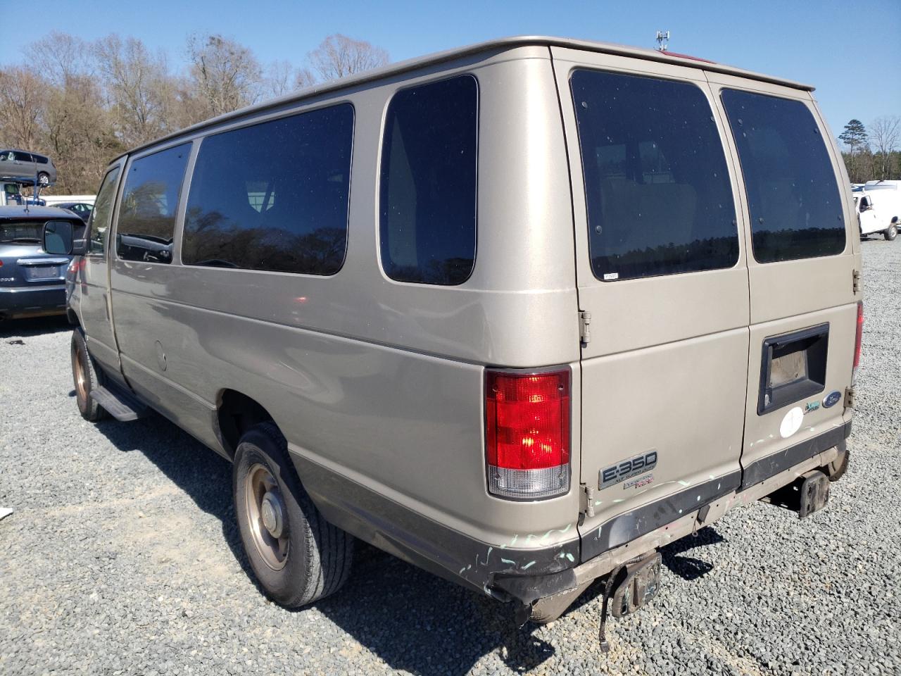 Photo 3 from auction – 2013 FORD ECONOLINE with VIN 1FBSS3BL2DDB13639