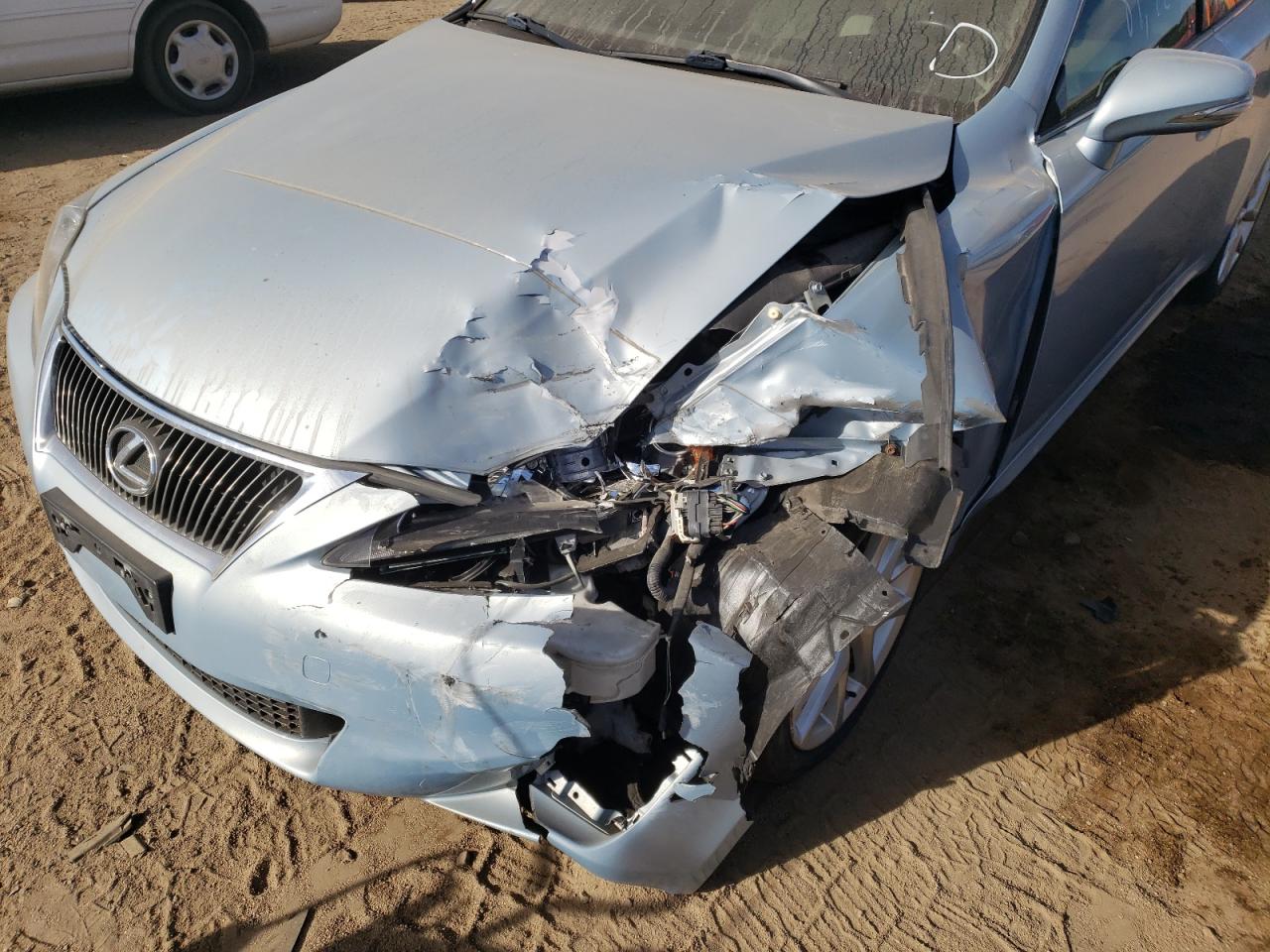 Photo 9 from auction – 2011 LEXUS IS 250 with VIN JTHCF5C2XB5048521