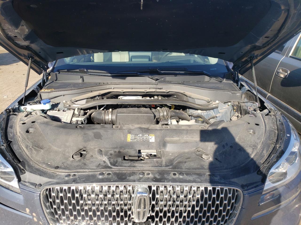 Photo 7 from auction – 2021 LINCOLN AVIATOR RE with VIN 5LM5J7XC9MGL09371