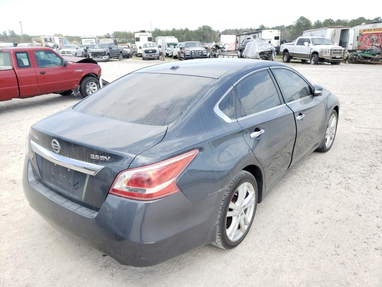 Photo 4 from auction – 2013 NISSAN ALTIMA 3.5 with VIN 1N4BL3AP6DN416985