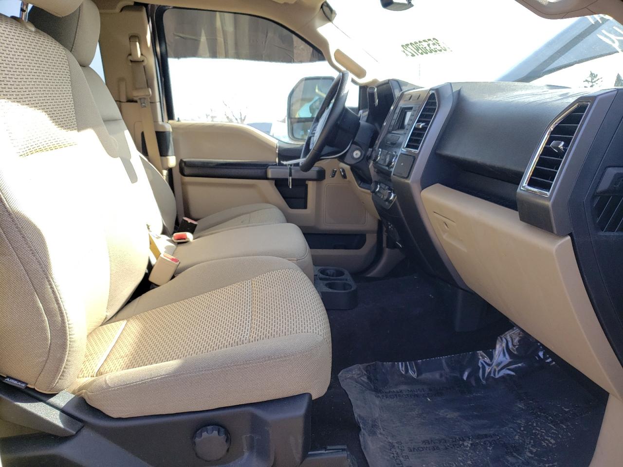 Photo 5 from auction – 2015 FORD F150 SUPER with VIN 1FTFX1EG4FKE13795