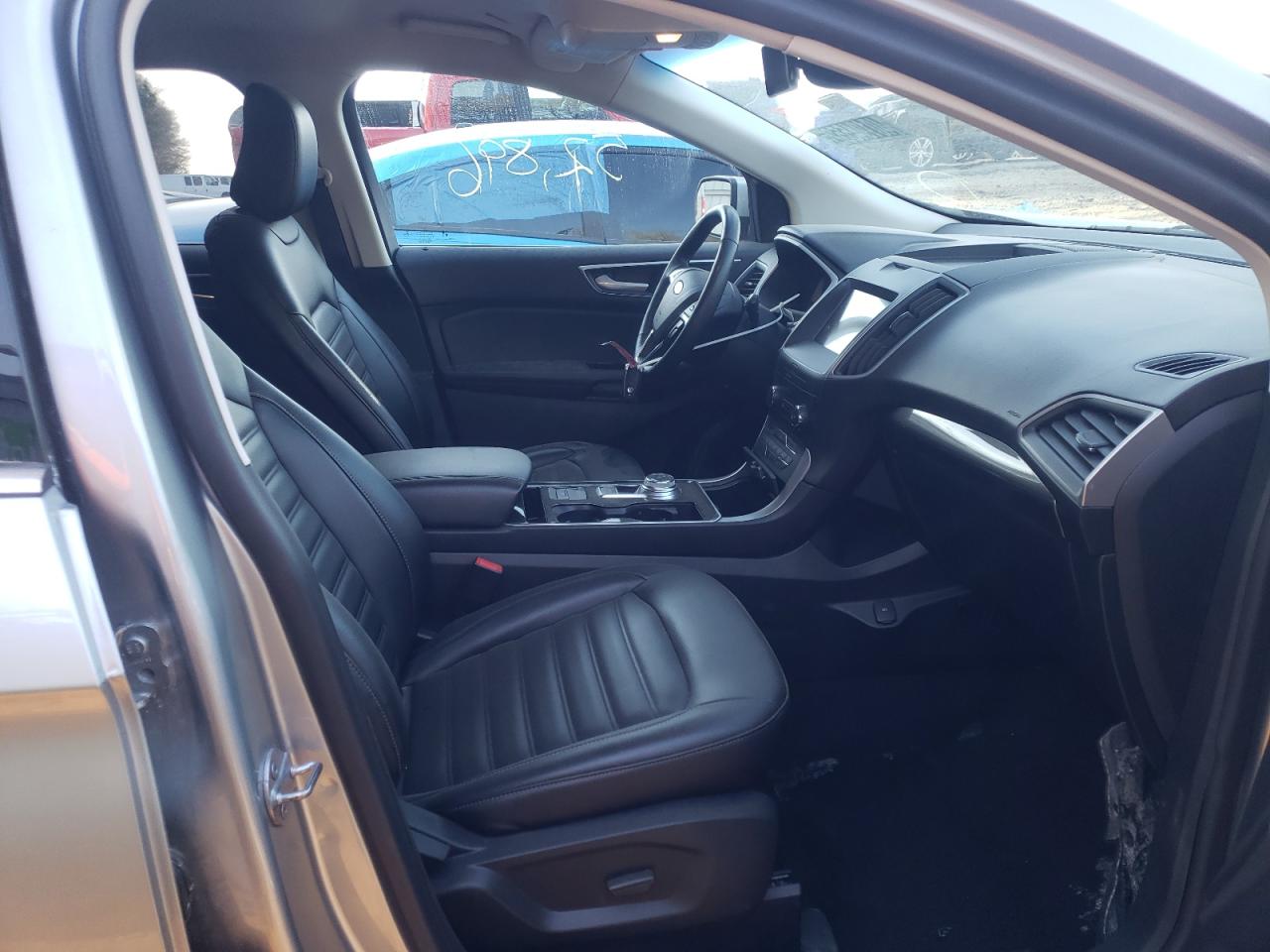 Photo 5 from auction – 2020 FORD EDGE SEL with VIN 2FMPK3J92LBA45222