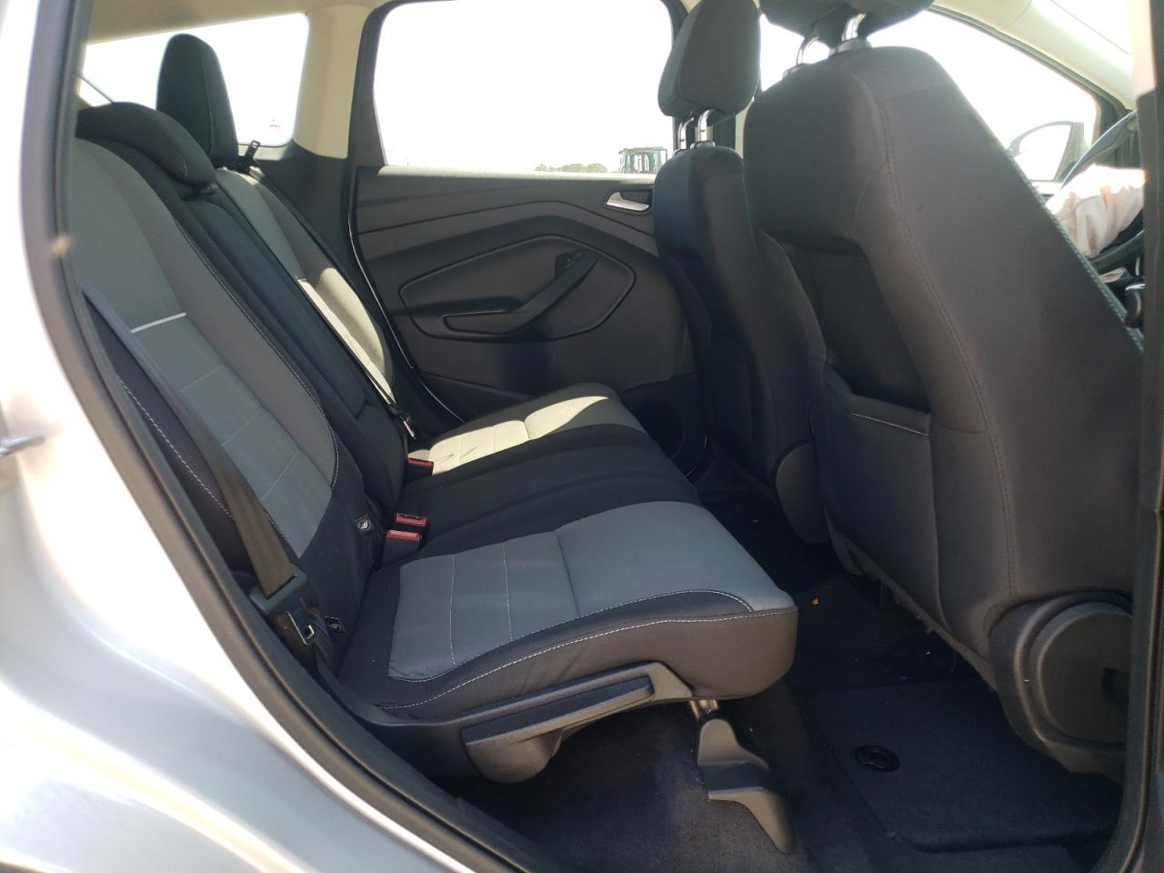 صورة رقم 6 من المزاد - 2014 FORD ESCAPE SE مع VIN 1FMCU0G98EUD73126