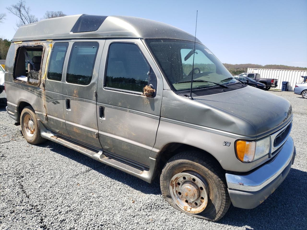 Photo 9 from auction – 2002 FORD ECONOLINE with VIN 1FDPE24L02HA66080