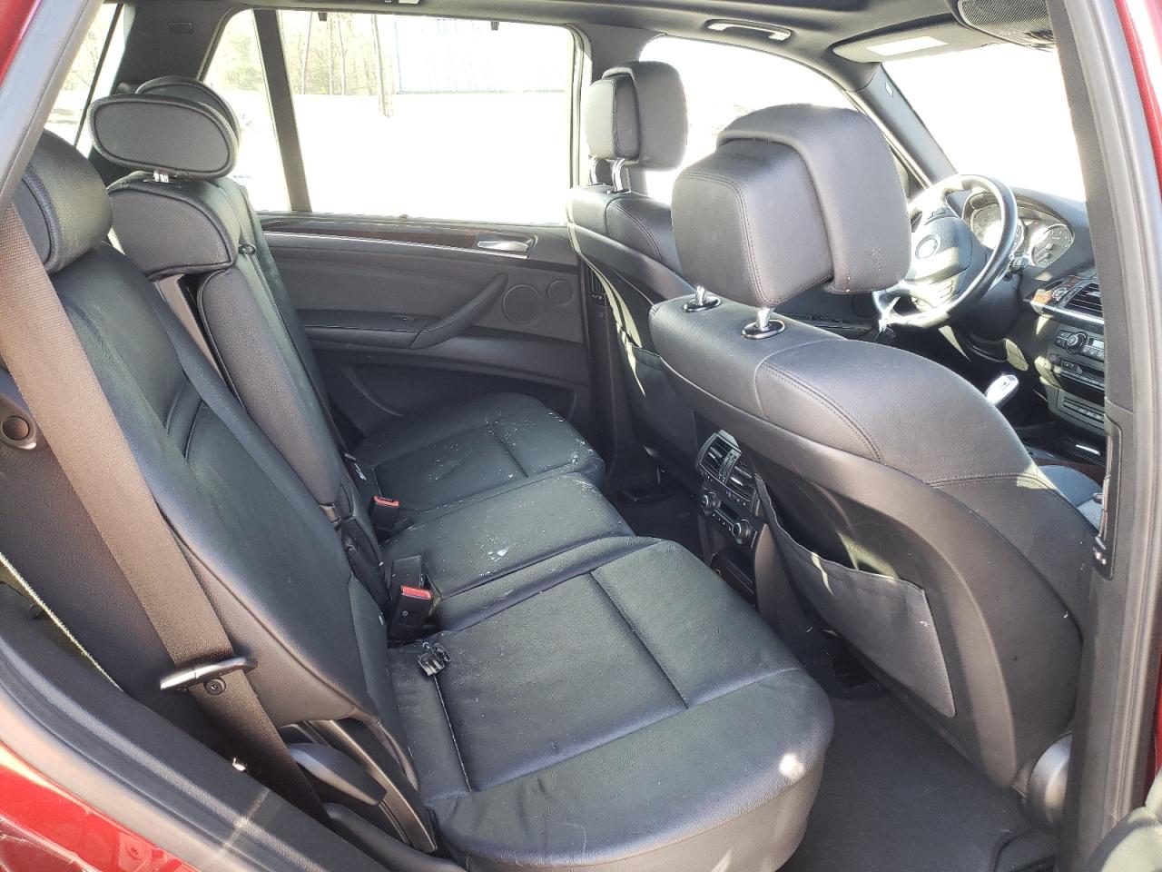 Photo 6 from auction – 2011 BMW X5 XDRIVE3 with VIN 5UXZV4C50BL412541