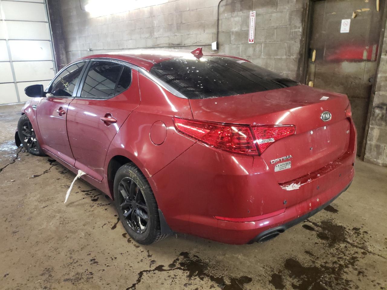 Photo 3 from auction – 2011 KIA OPTIMA LX with VIN KNAGM4A72B5073783