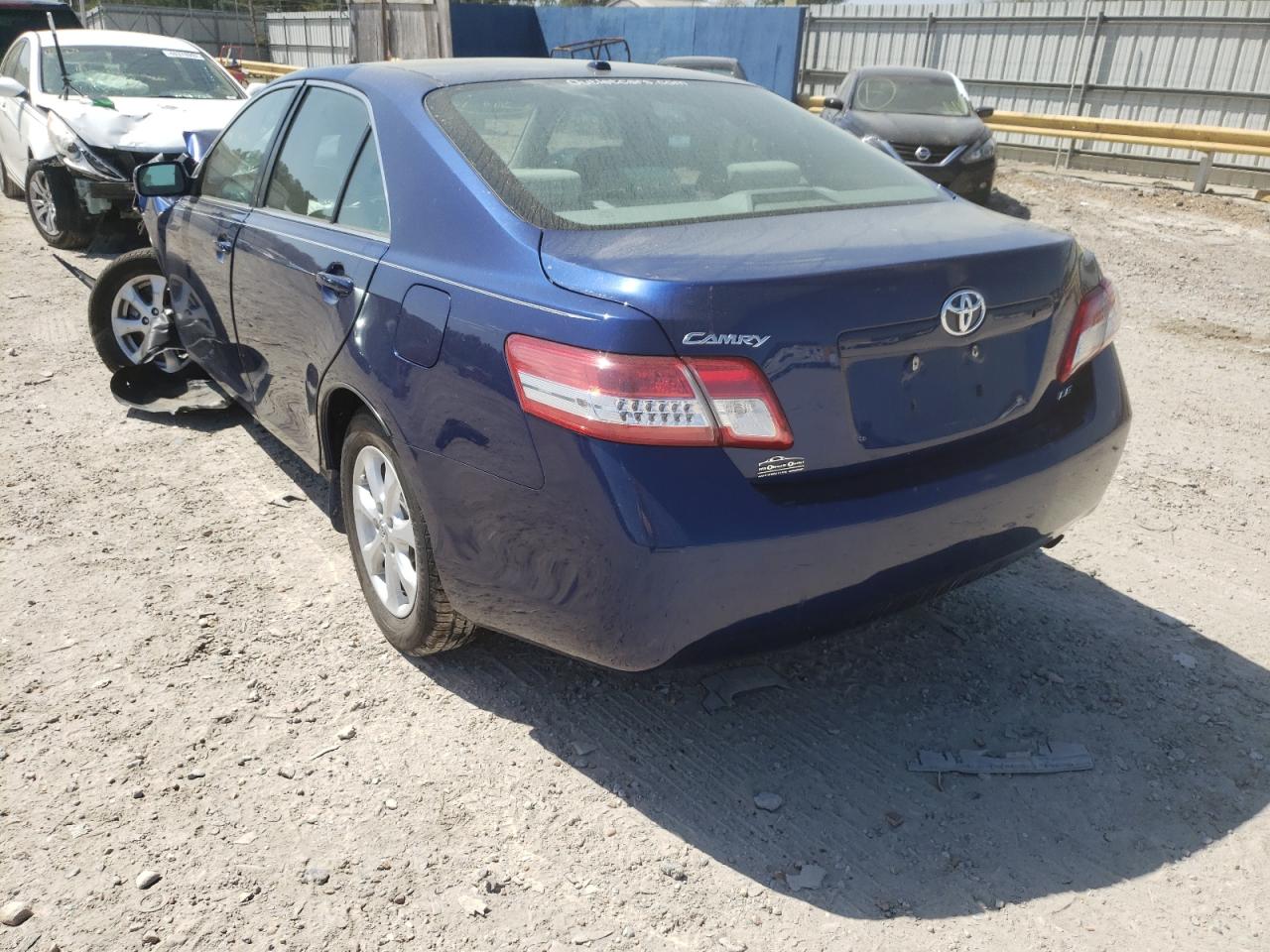 Photo 3 from auction – 2010 TOYOTA CAMRY BASE with VIN 4T1BF3EK6AU572408