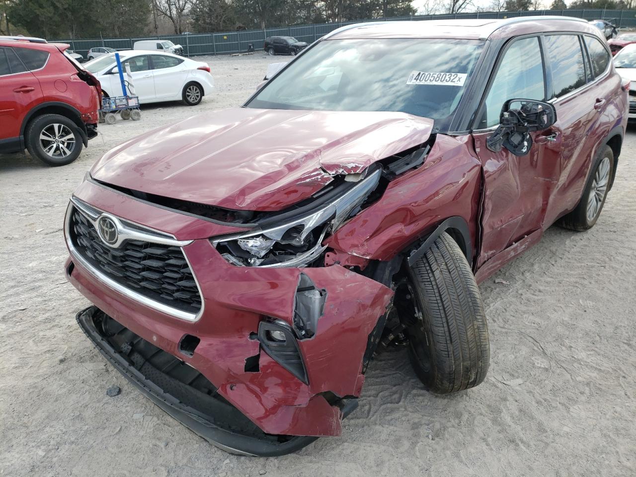Photo 2 from auction – 2021 TOYOTA HIGHLANDER with VIN 5TDFZRBH3MS070733