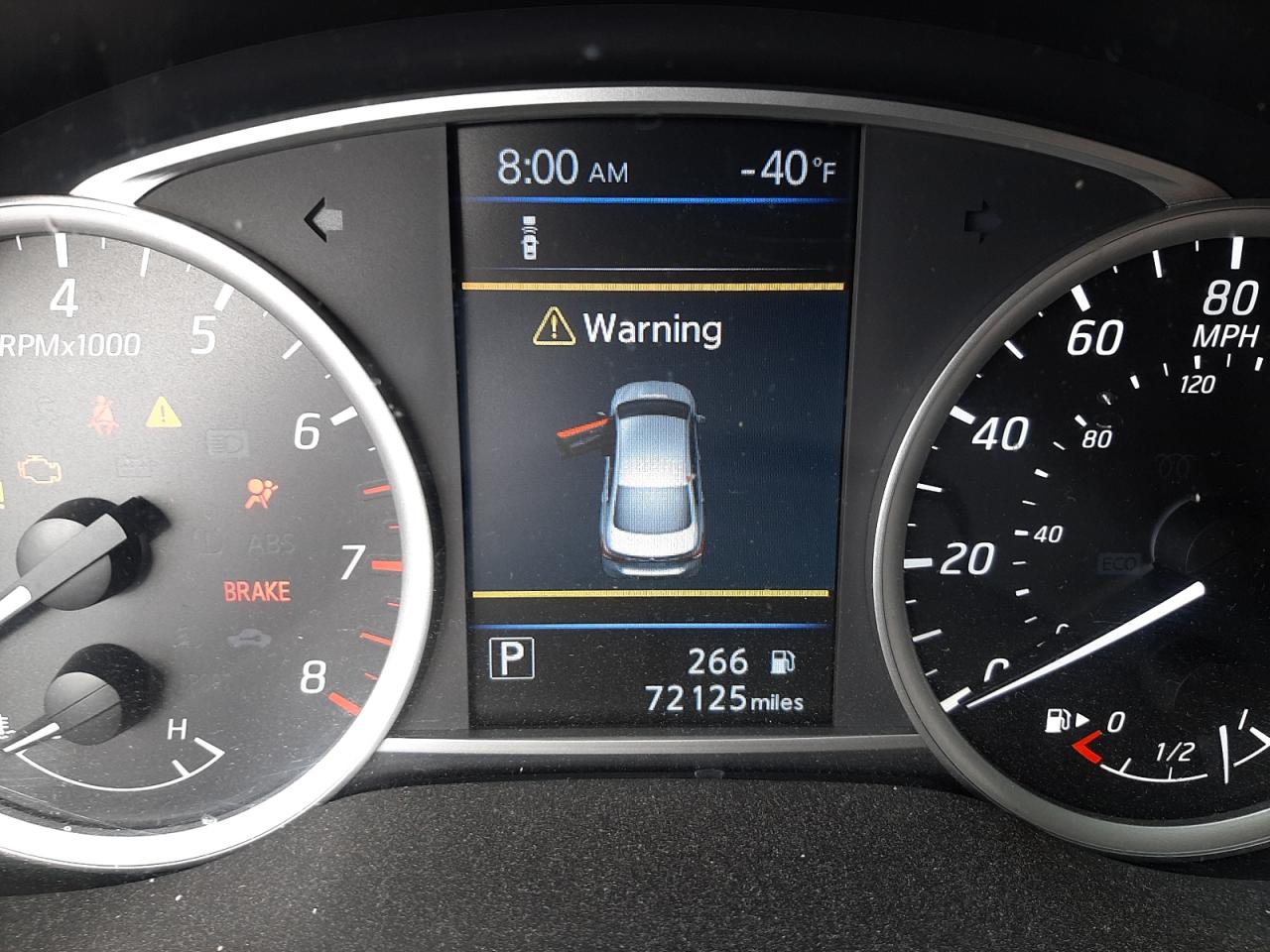 Photo 13 from auction – 2019 NISSAN SENTRA S with VIN 3N1AB7AP3KL605366