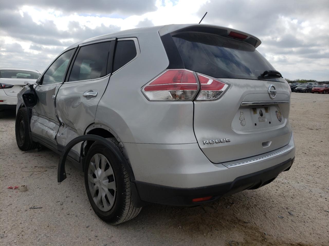 Photo 3 from auction – 2015 NISSAN ROGUE S with VIN KNMAT2MT8FP511516