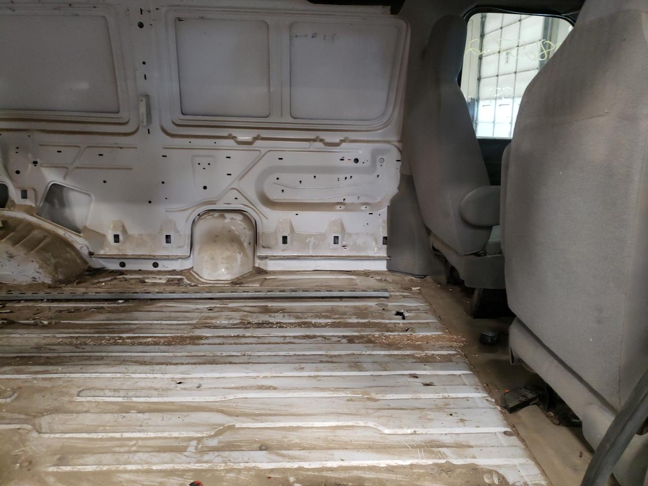 Photo 6 from auction – 2011 FORD ECONOLINE with VIN 1FTSE3EL2BDA37898