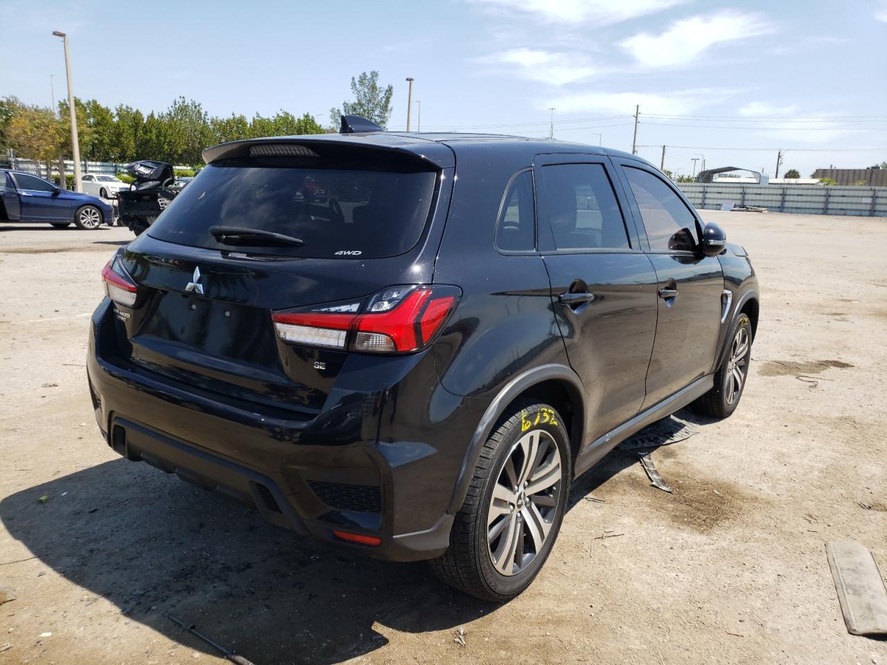 Photo 4 from auction – 2020 MITSUBISHI OUTLANDER with VIN JA4AR3AU6LU006776