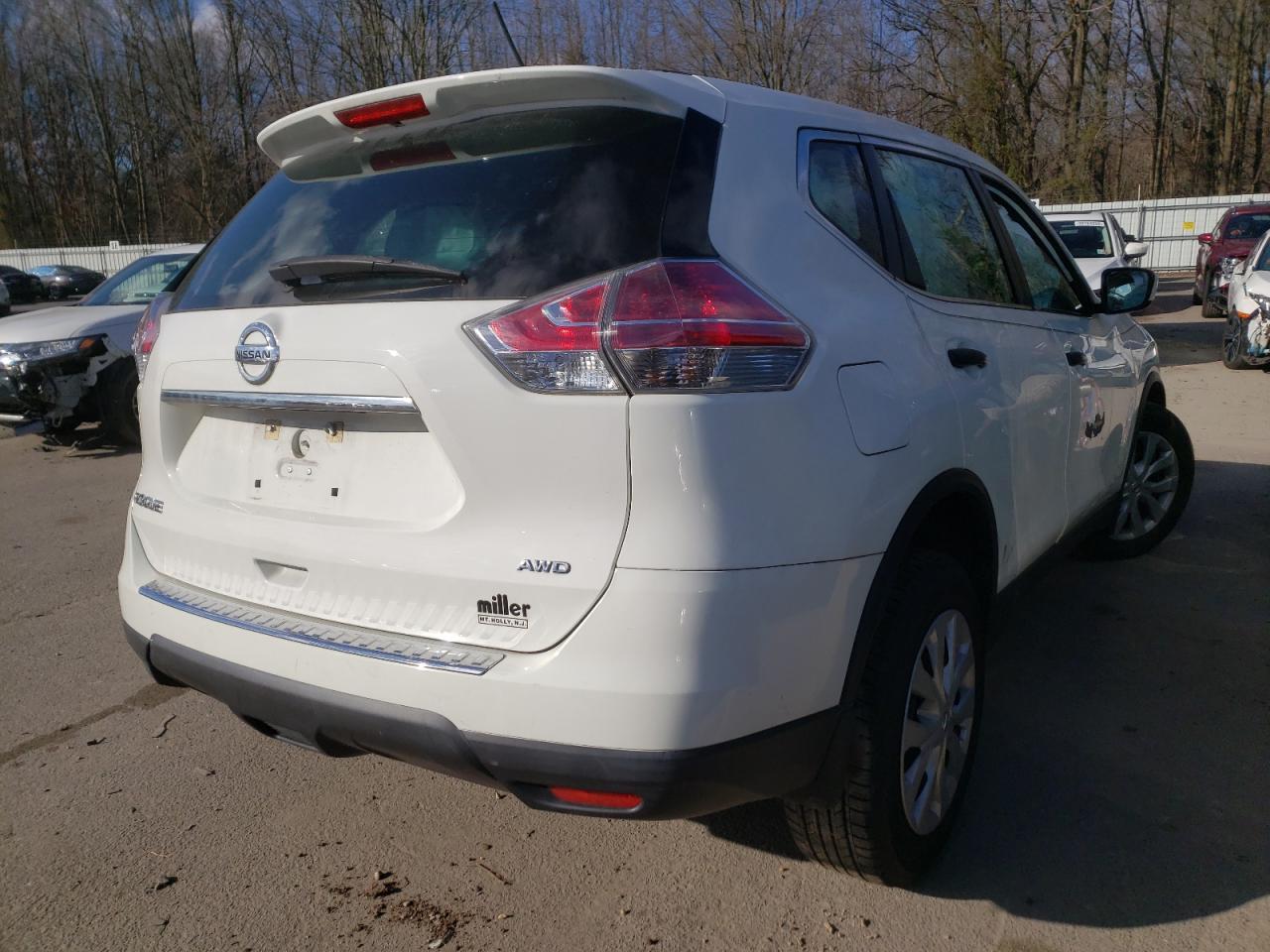 Photo 4 from auction – 2016 NISSAN ROGUE S with VIN 5N1AT2MV8GC870516