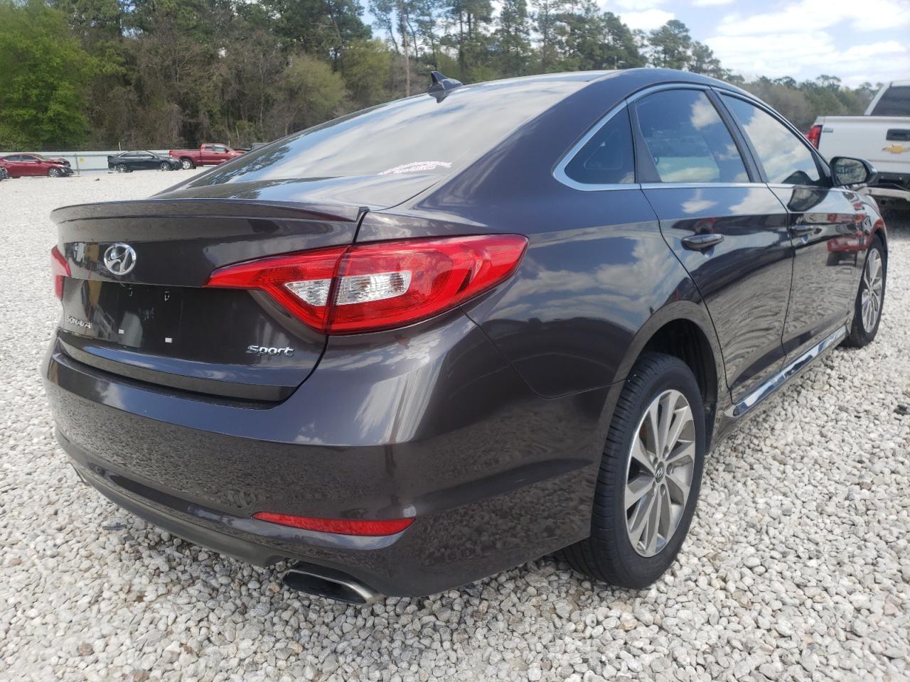 Photo 4 from auction – 2016 HYUNDAI SONATA SPO with VIN 5NPE34AF5GH264223