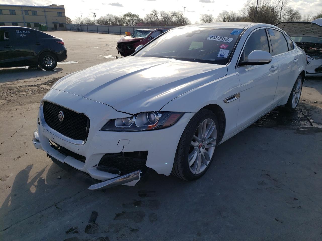 Photo 2 from auction – 2017 JAGUAR XF PRESTIG with VIN SAJBE4BV9HCY30398