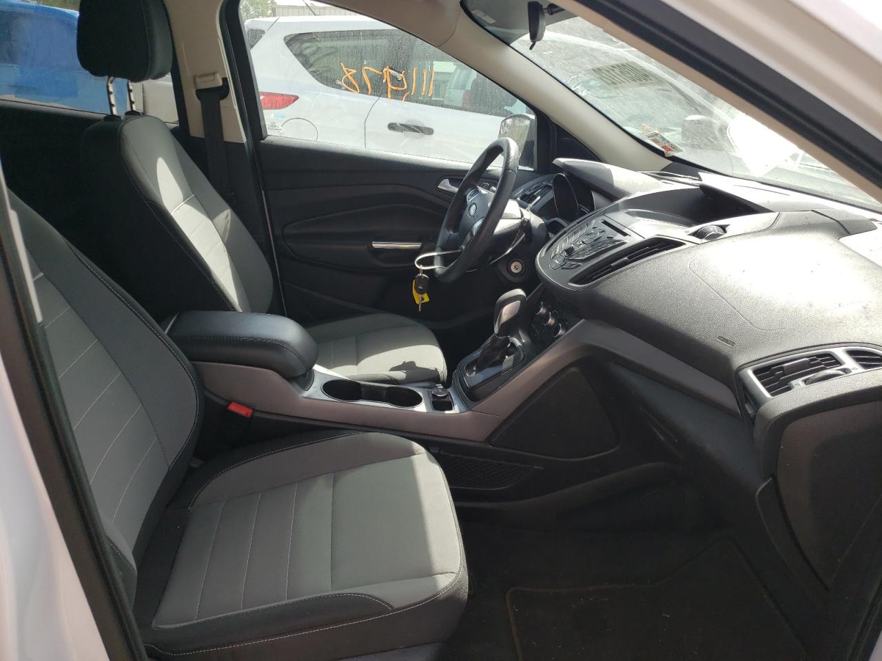 Photo 5 from auction – 2014 FORD ESCAPE SE with VIN 1FMCU9GXXEUD88231