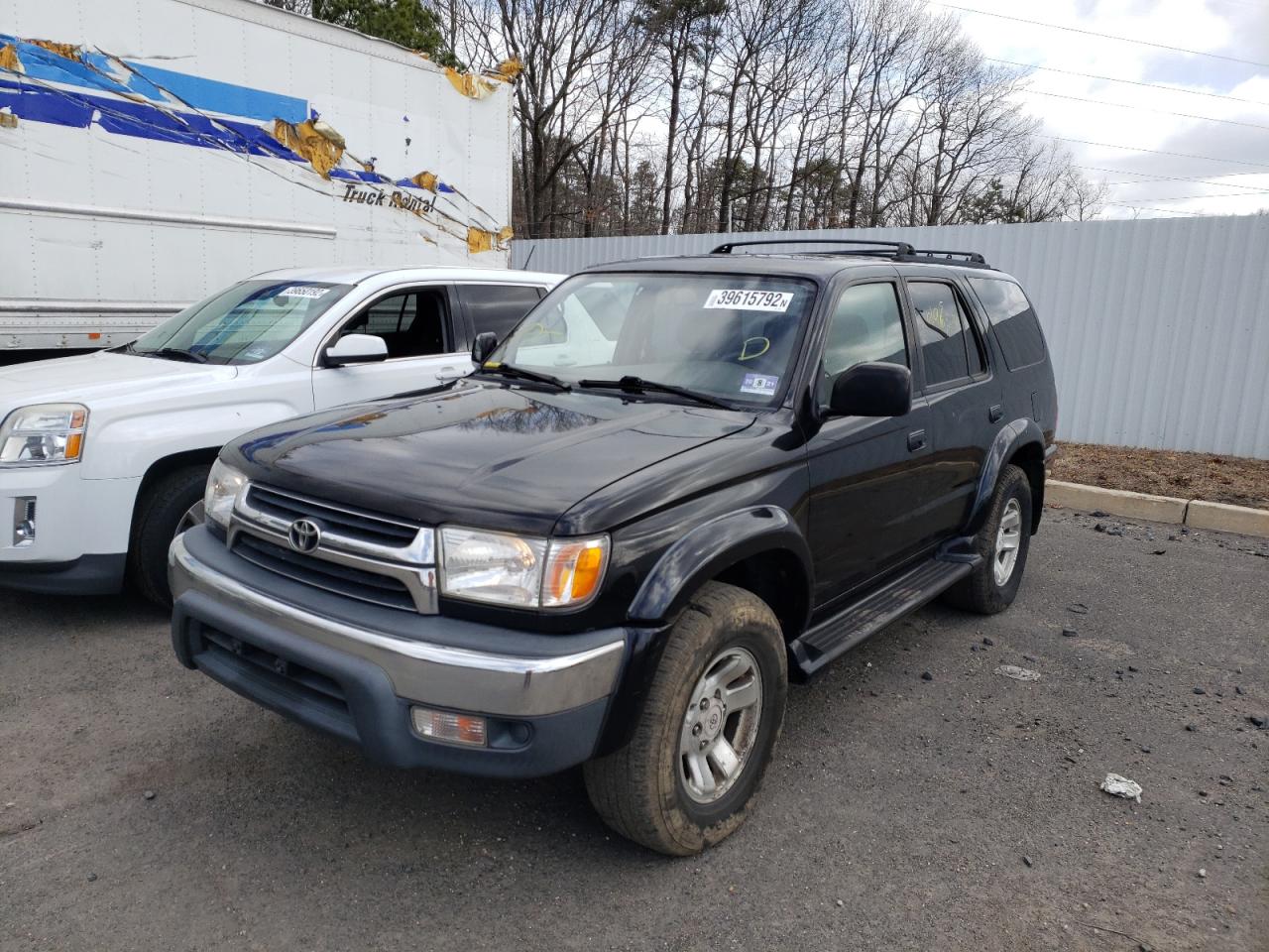 Photo 2 from auction – 2001 TOYOTA 4RUNNER SR with VIN JT3HN86R410357342