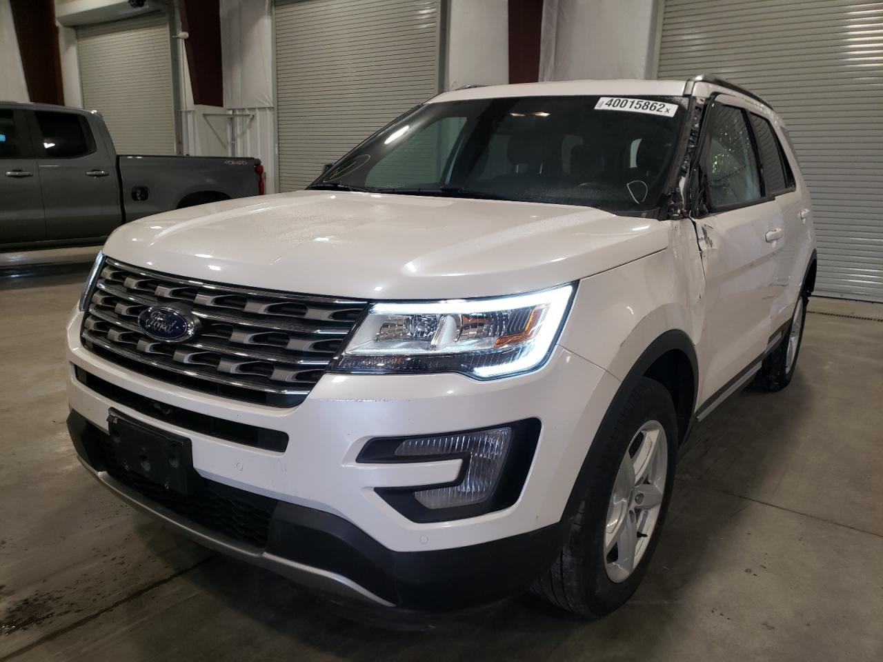 Photo 2 from auction – 2017 FORD EXPLORER X with VIN 1FM5K8D84HGE38002
