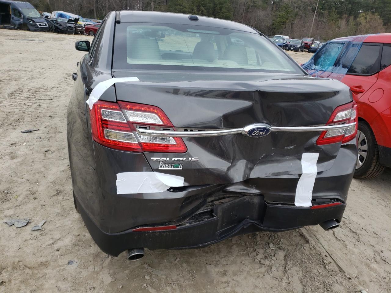 Photo 9 from auction – 2018 FORD TAURUS SE with VIN 1FAHP2D87JG116868
