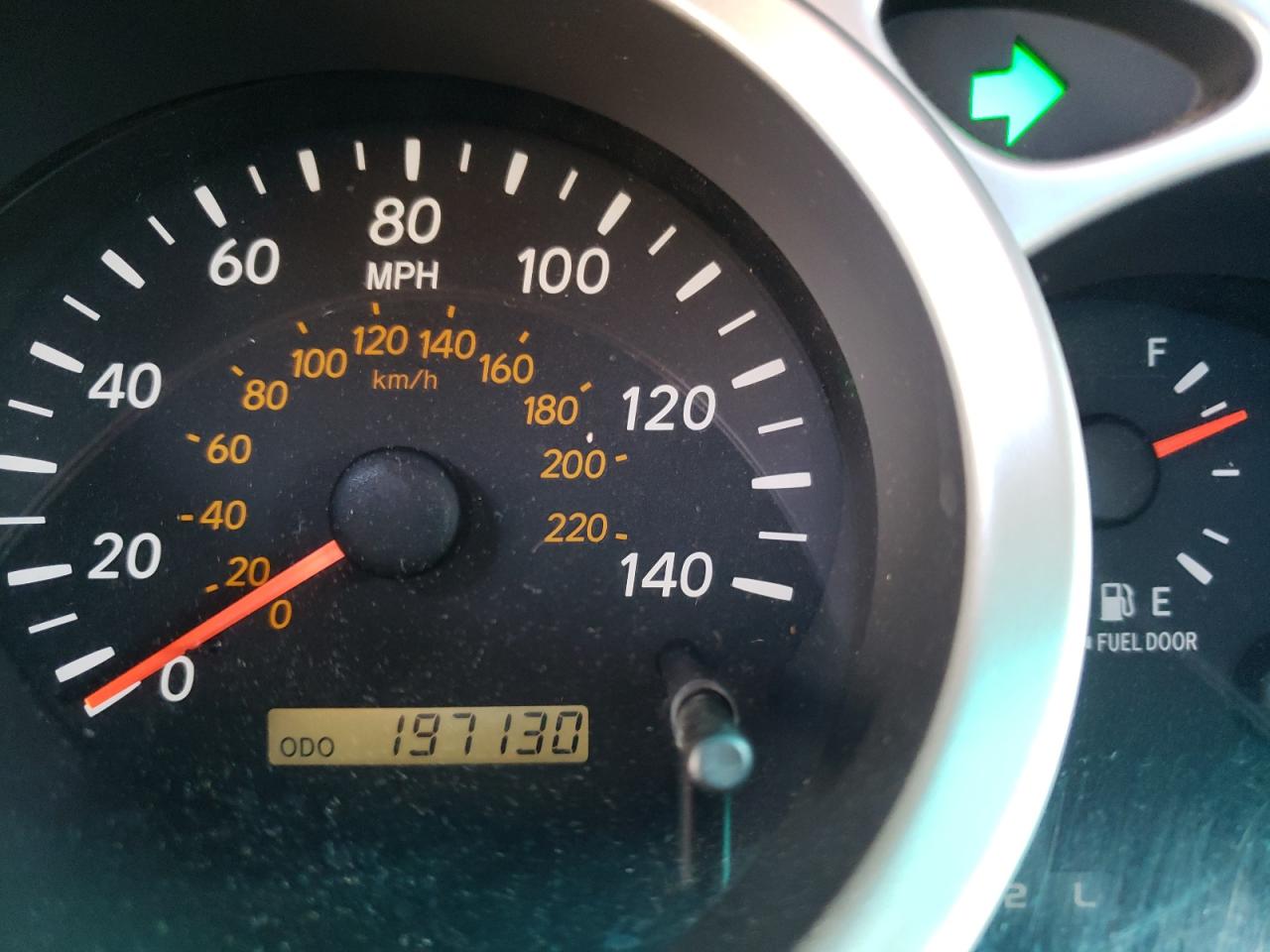 Photo 8 from auction – 2005 TOYOTA HIGHLANDER with VIN JTEGP21A350086906