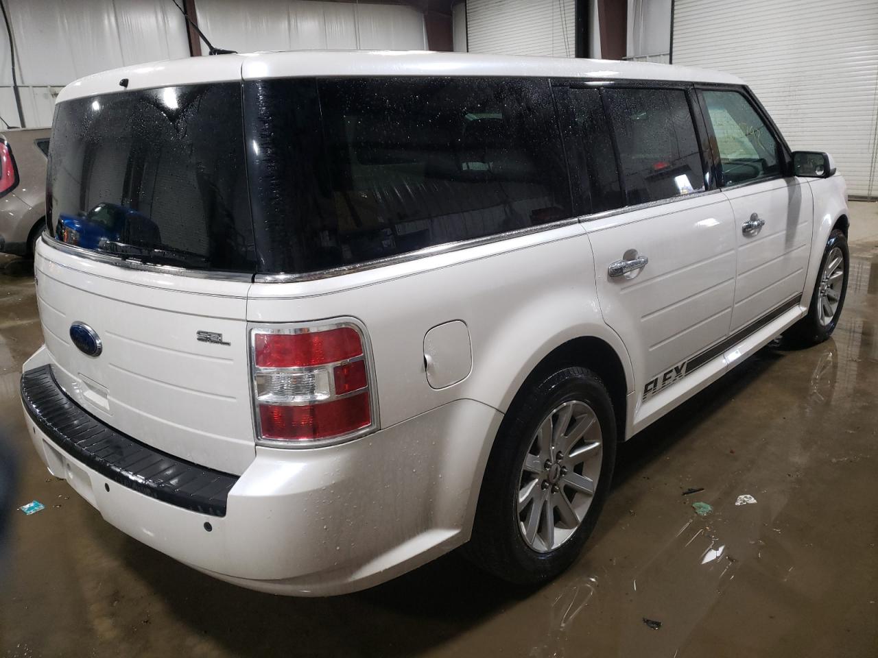 Photo 4 from auction – 2009 FORD FLEX SEL with VIN 2FMDK52C09BA25634