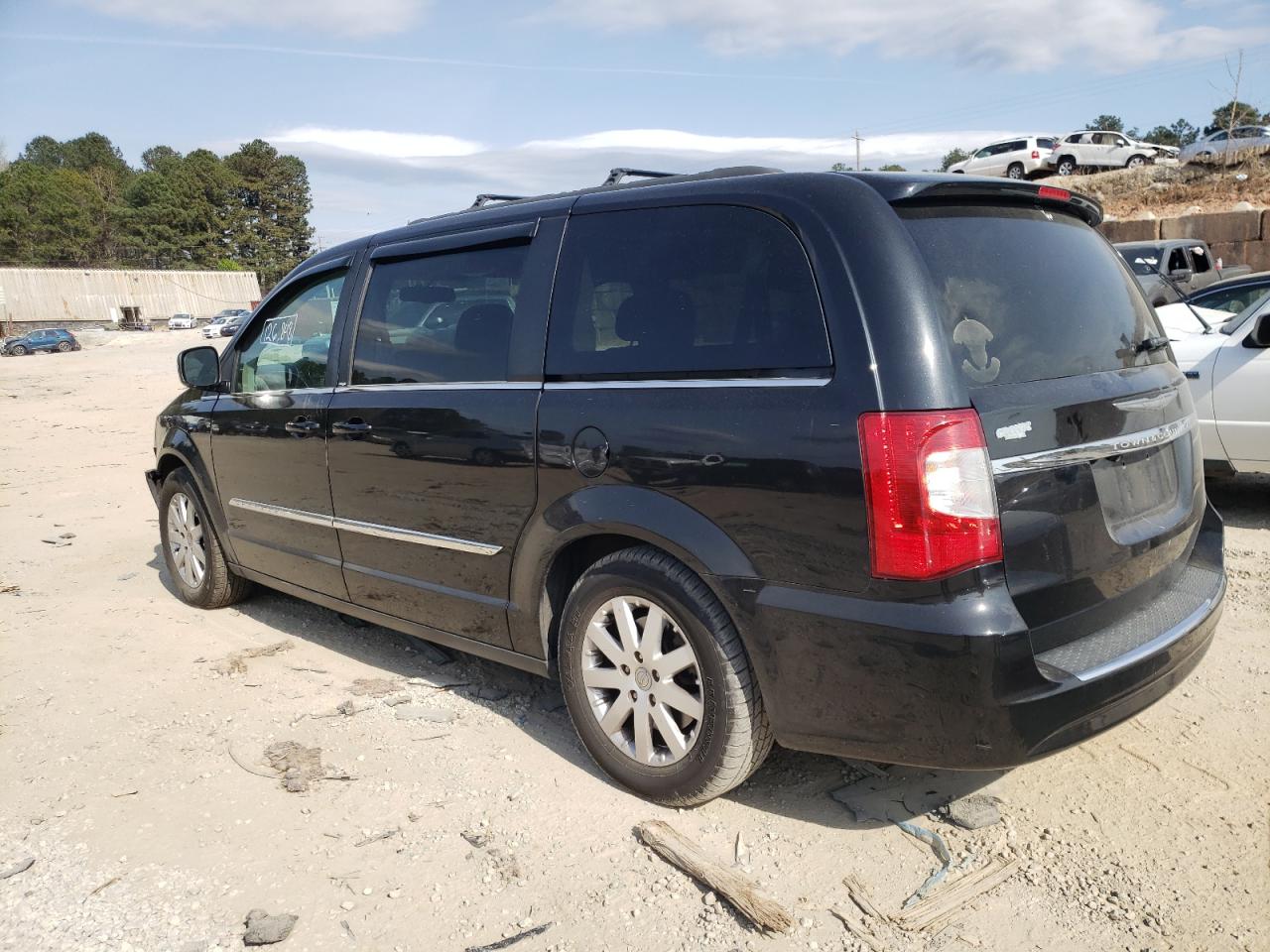 Photo 3 from auction – 2013 CHRYSLER TOWN & COU with VIN 2C4RC1BG8DR821745
