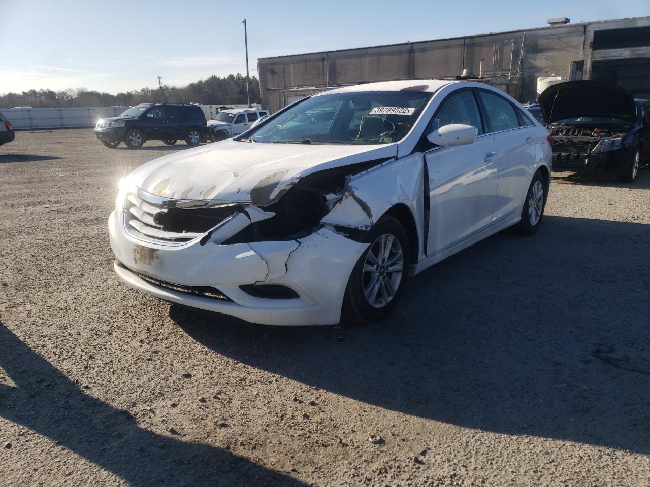 Photo 2 from auction – 2013 HYUNDAI SONATA GLS with VIN 5NPEB4AC8DH733938