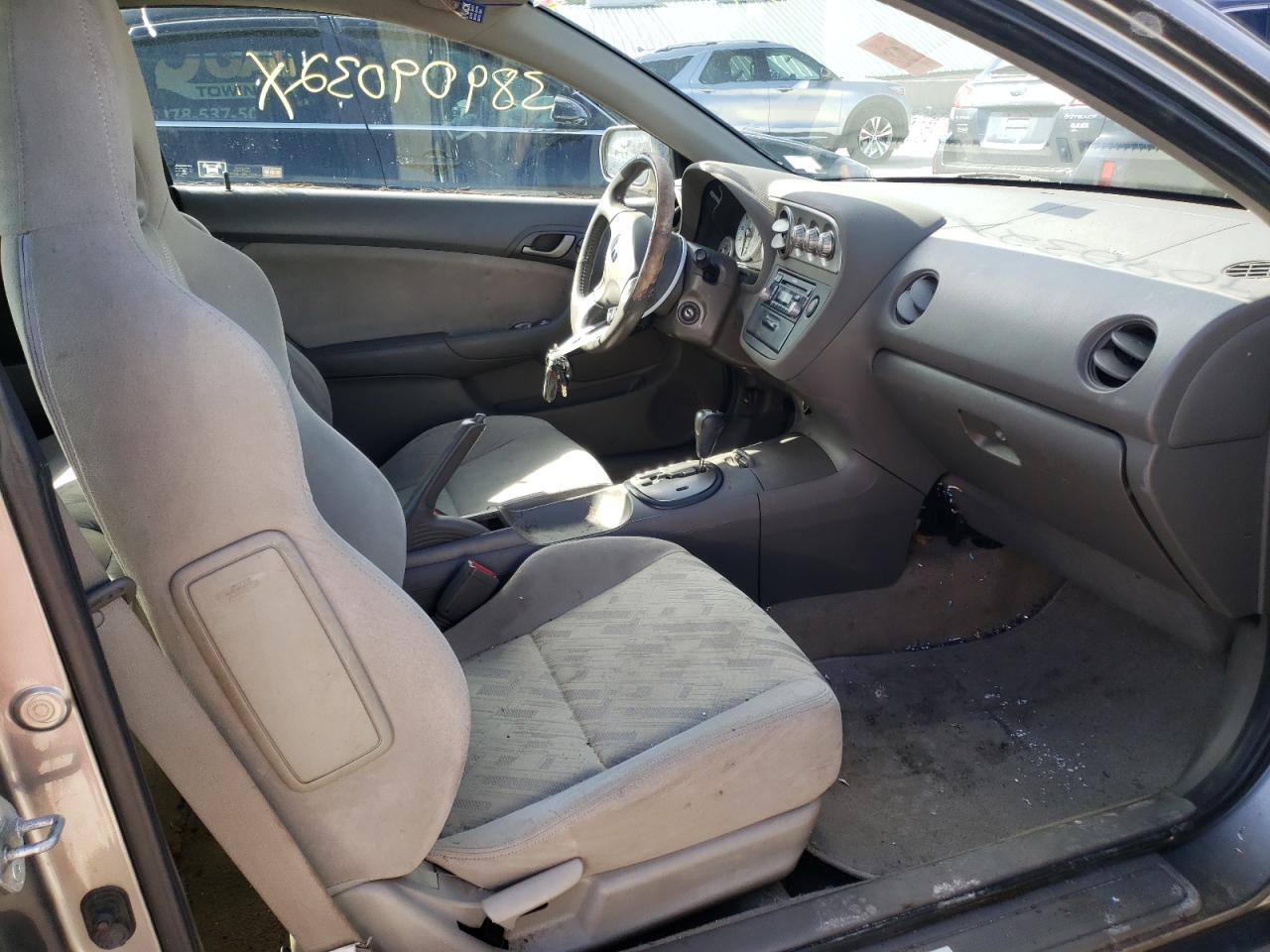 Photo 5 from auction – 2002 ACURA RSX with VIN JH4DC54862C010389